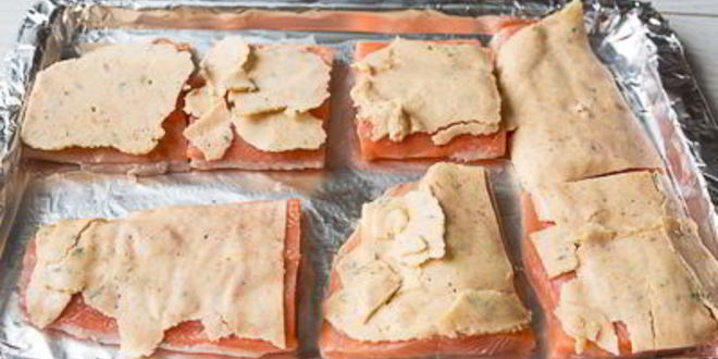 Рецепт лосося с хрустящей корочкой и эстрагоновым винегретом