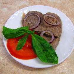 Рецепт Телятины, маринованной в соусе Винегрет с репчатым луком