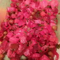 Рецепт Винегрета из запеченных овощей с квашеной капустой