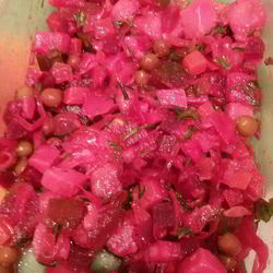 Рецепт Винегрета из запеченных овощей с квашеной капустой