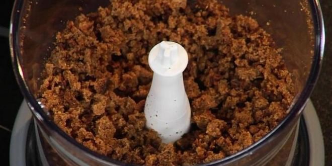 Рецепт винегрета с килькой и медово-горчичным соусом