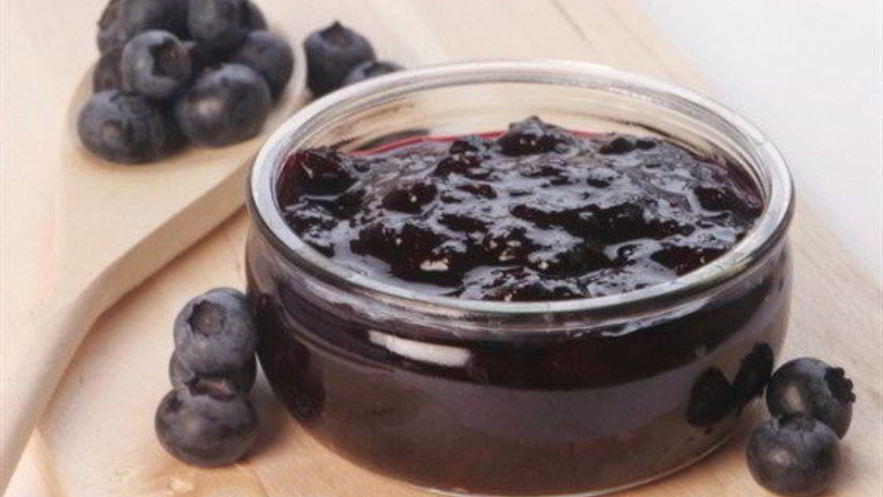 Рецепт быстрого черничного соуса