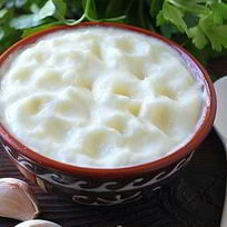 Чесночный соус с лимонным соком