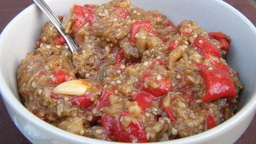 Рецепт дачного соуса из овощей на костре