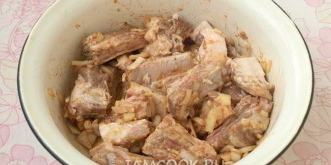 Рецепт маринада для свиных ребрышек