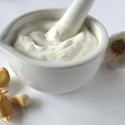 Рецепт Молочно-чесночного соус