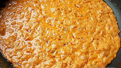 Рецепт Розового соуса с луком и чесноком