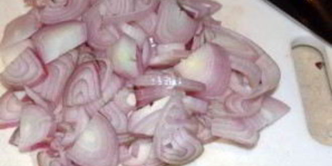 Рецепт соуса из голубого сыра и шалота