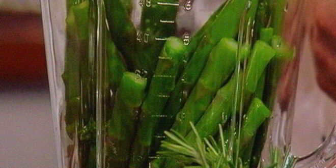 Рецепт филе говядины со спаржевым песто под соусом b arnaise