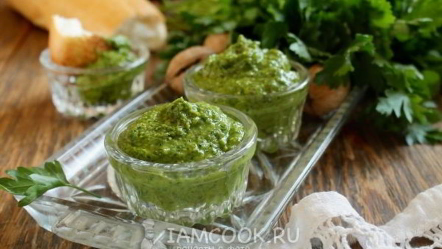 Рецепт песто из петрушки