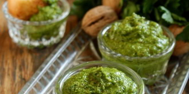 Рецепт песто из петрушки