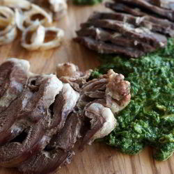 Рецепт Свежего соуса из зелени к мясу