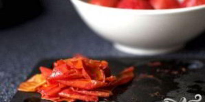 Рецепт томатного соуса с морковью и сельдереем