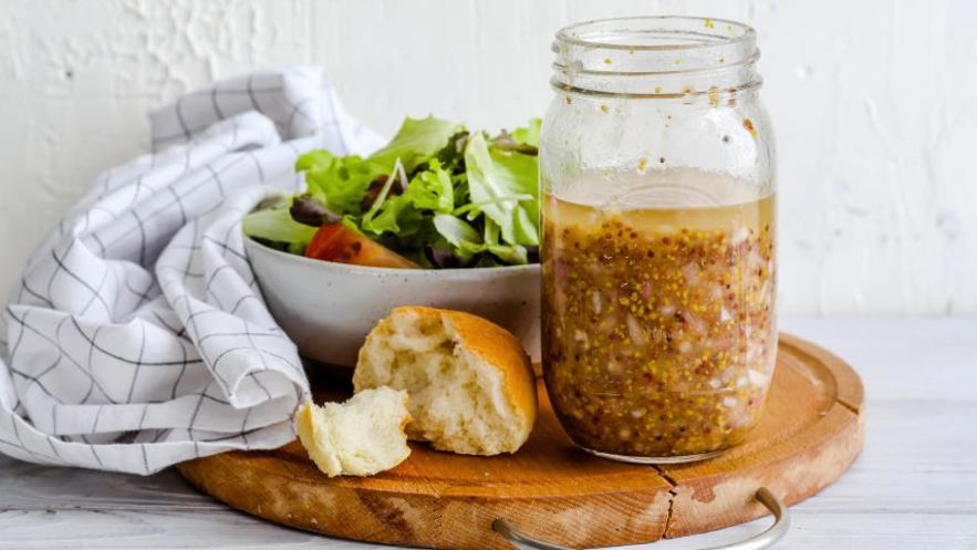 Рецепт универсальной заправки для салатов