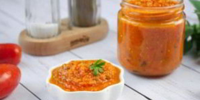 Рецепт зимнего соуса из запеченных помидоров