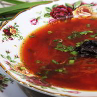 Рецепт Борща с грибами и черносливом