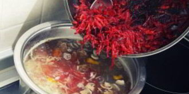 Рецепт борща с грибами и черносливом