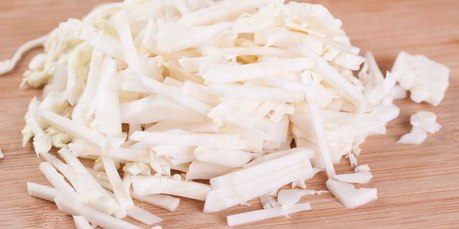 Рецепт борща с куриной грудкой и грибами