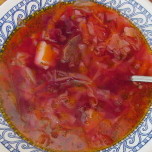 Рецепт Борща с тушенкой и помидорами