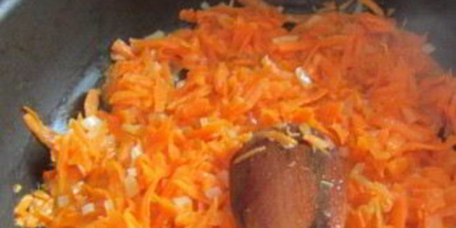 Рецепт борща с тушенкой и помидорами