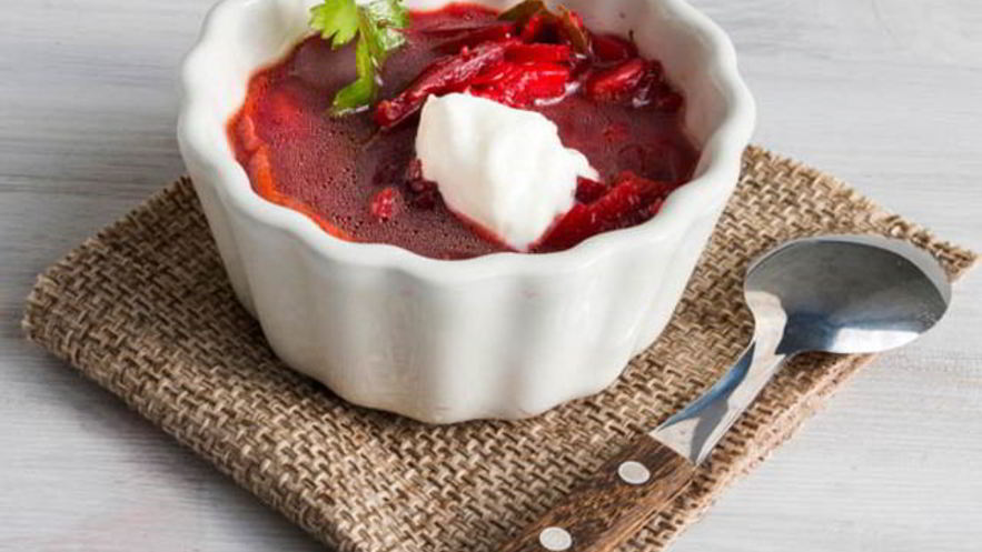 Рецепт холодного борща на минеральной воде