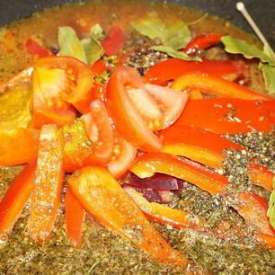 Рецепт Пряного борща из баранины