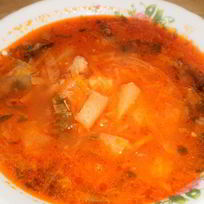 Зеленый борщ с щавелем и томатом