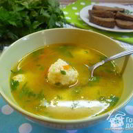 Рецепт Бульона с клецками из сыра