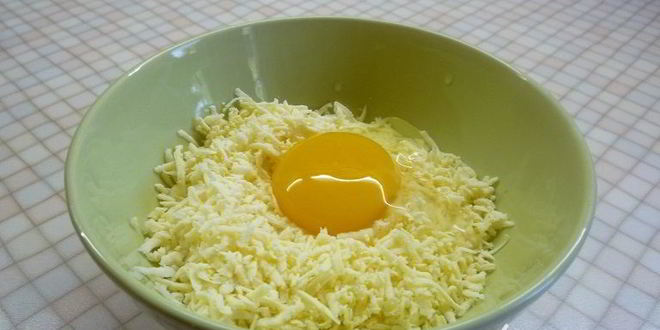 Рецепт бульона с клецками из сыра