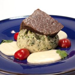 Рецепт Говядины, томленной в крепком бульоне