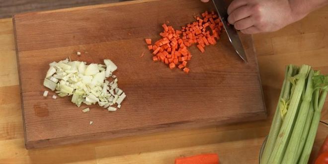 Рецепт гречневого супа с потрошками на курином бульоне