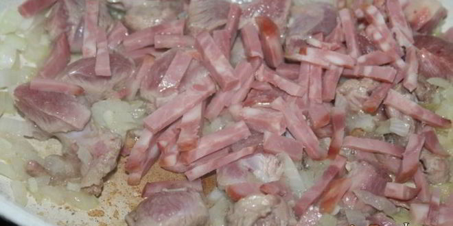 Рецепт чечевично-булгурового суп с индейкой и копченостями