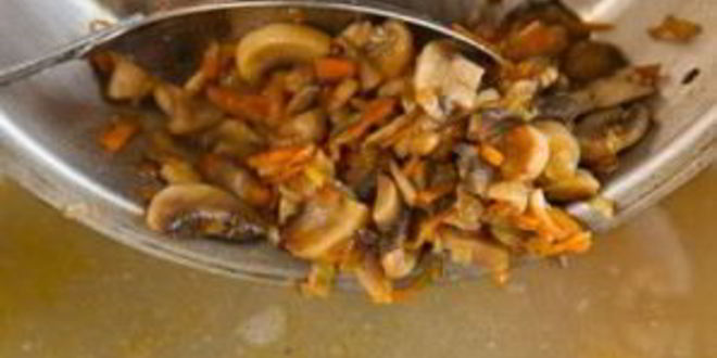 Рецепт чечевичного супа с грибами