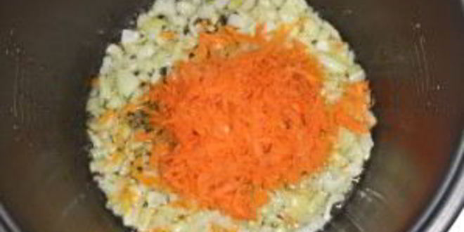 Рецепт горохового супа на копченых ребрышках