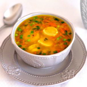 Рецепт Горохового супа с чесночными рулетиками