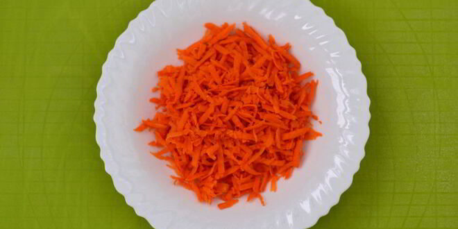 Рецепт горохового супа с чесночными рулетиками