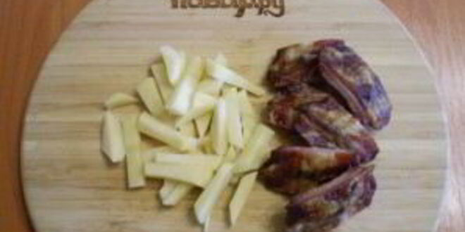 Рецепт горохового супа с копченостями в мультиварке