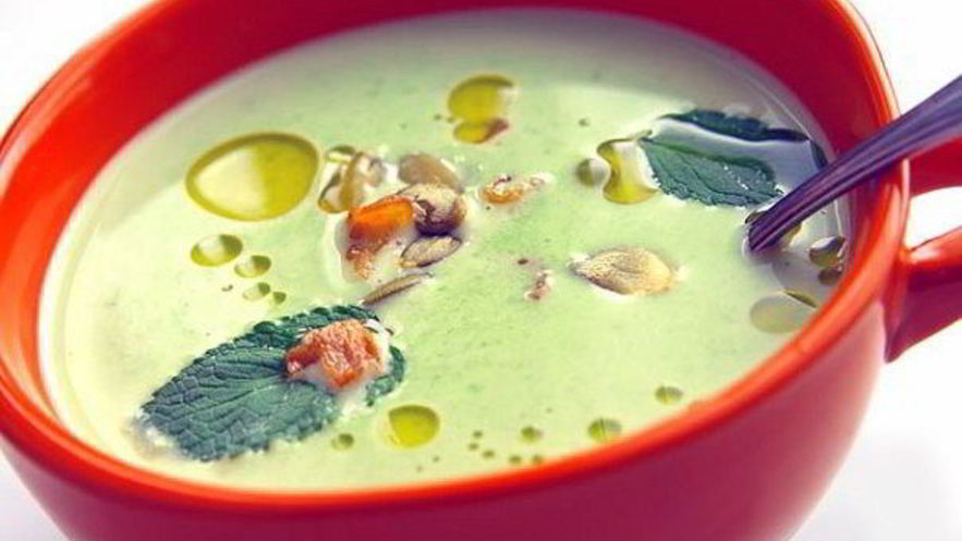 Рецепт горохового супа с мятой