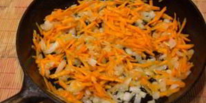 Рецепт горохового супа с охотничими колбасками