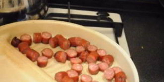 Рецепт горохового супа с охотничьими колбасками и зеленью