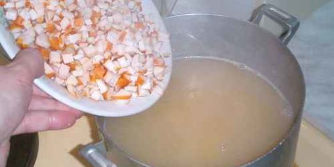 Рецепт супа горохового с копченостями