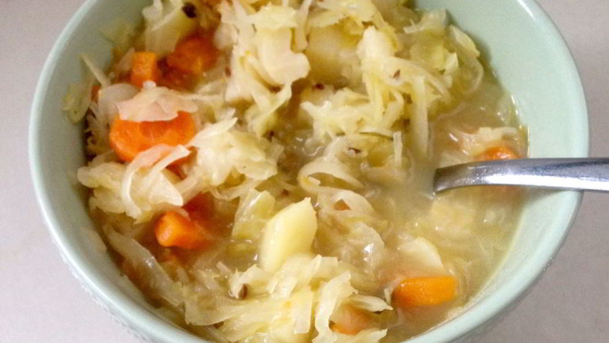 Рецепт капустняка без мяса — супа из кислой капусты