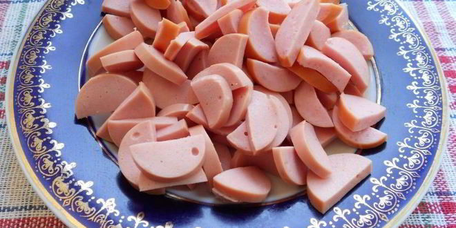 Рецепт картофельного супа с сосисками и яйцом