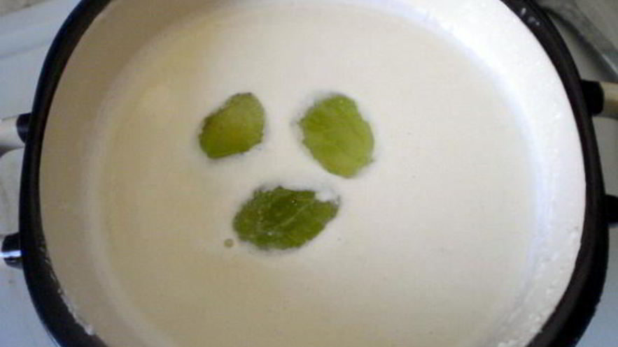 Рецепт ахобланко-испанского холодный суп из миндаля