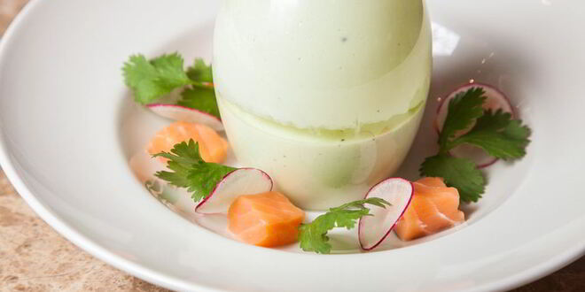 Рецепт холодного йогуртового супа из авокадо