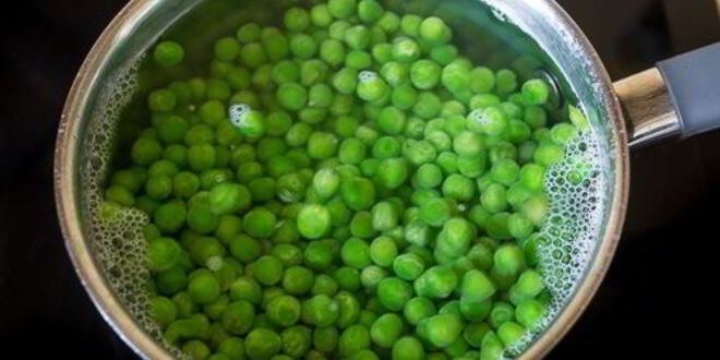 Рецепт холодного йогуртового супа с горошком и мятой