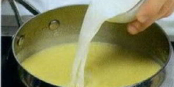 Рецепт холодного супа из лосося с луком-пореем