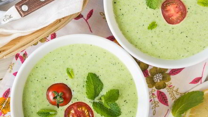 Рецепт холодного супа из огурца и цуккини