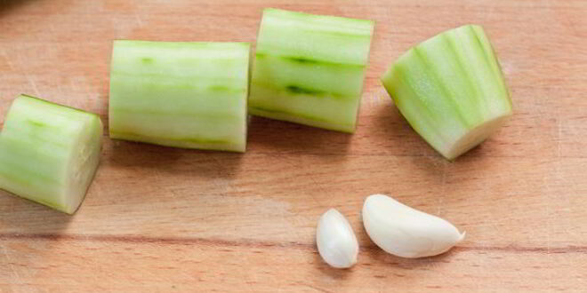 Рецепт холодного супа из огурцов с креветками