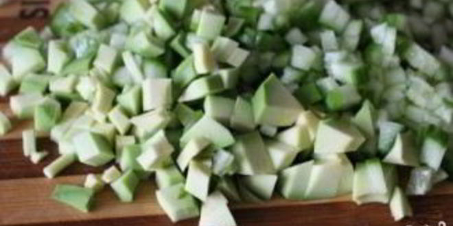 Рецепт холодного супа из свеклы